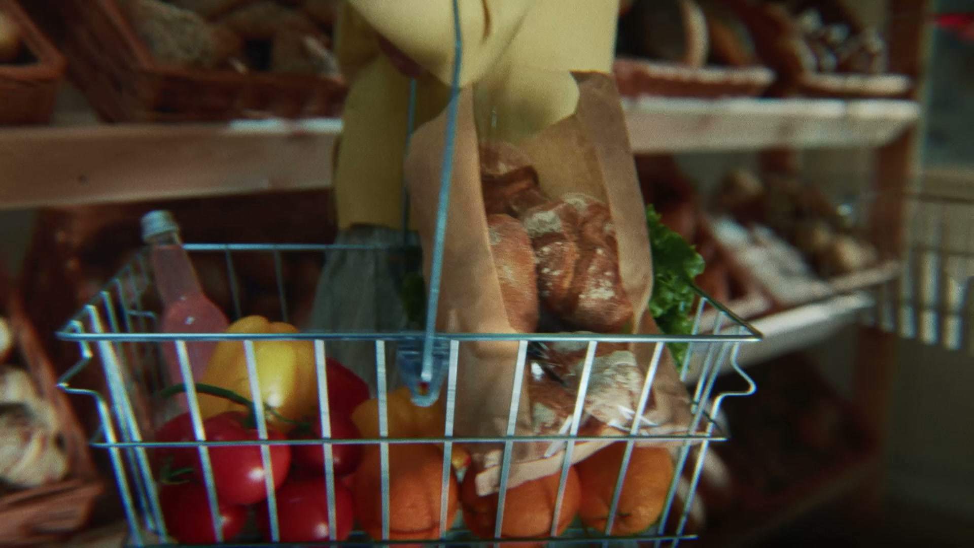Pieczywo w koszyku na zakupach - dobry chleb ma krótki i prosty skład